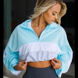 NVGTN Cropped Pullover